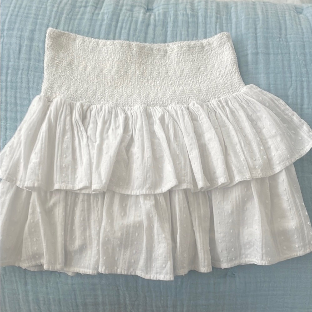 Elegant White Tiered Skirt